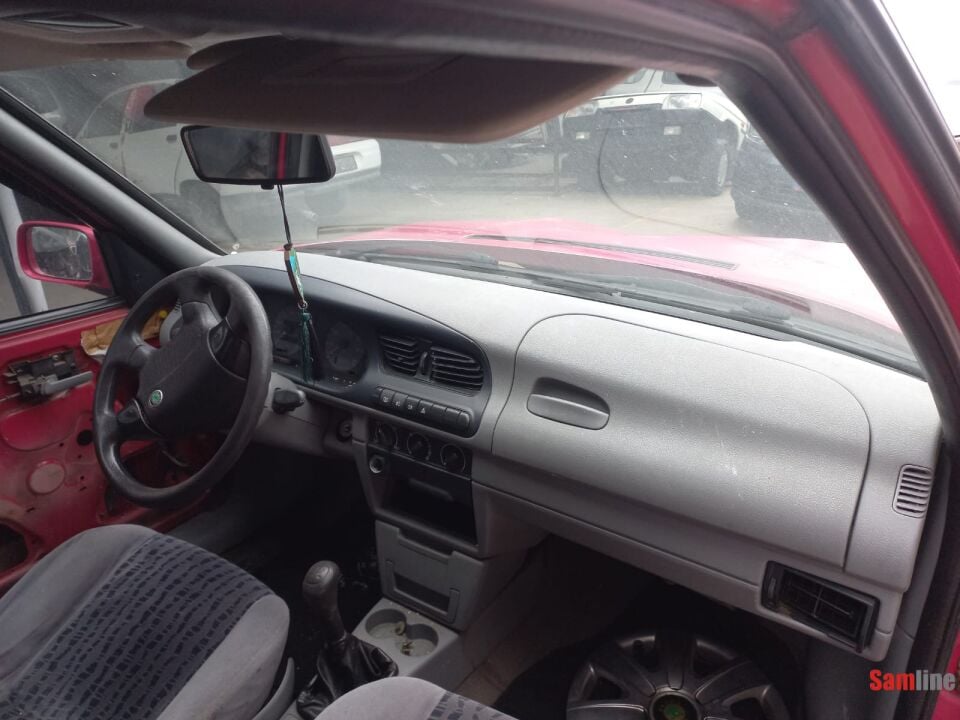 SKODA FELİCİA 1.3 MPİ 2000 MODEL