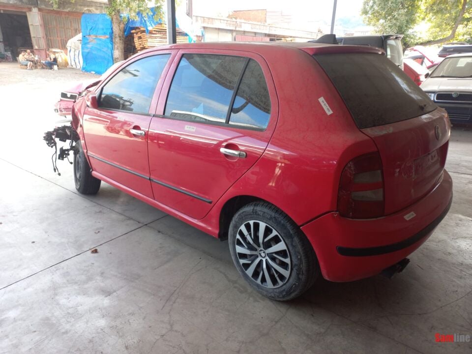 SKODA FABIA 1.4 MPİ COMFORT AME (2001 MODEL)