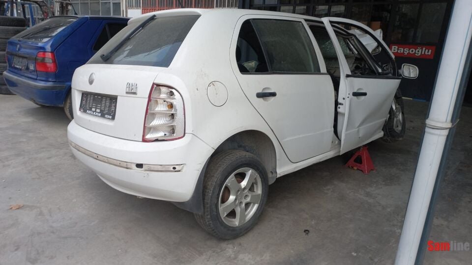 SKODA FABIA 1.4 TDİ AMBİANTE AMF (2005 MODEL)