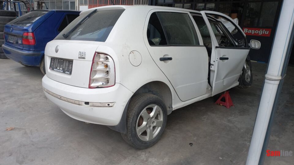 SKODA FABIA 1.4 TDİ AMBİANTE AMF (2005 MODEL)