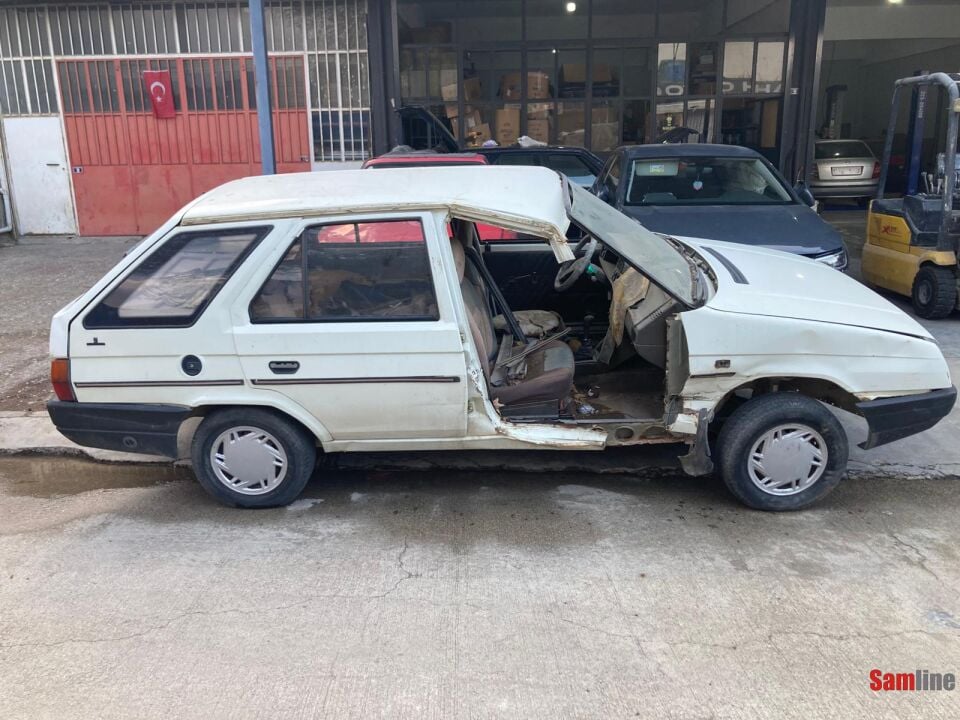 SKODA FORMAN 135L (1993 MODEL)