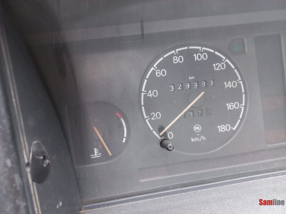SKODA FORMAN 135LX (1994 MODEL)