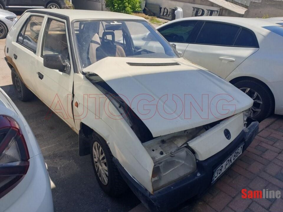 SKODA FAVORİT 135L (1993 MODEL)