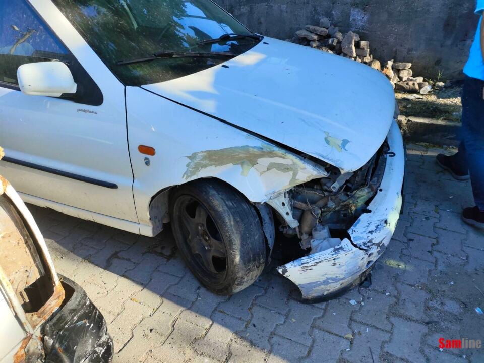 VOLKSWAGEN POLO 1.6 (1997 MODEL)