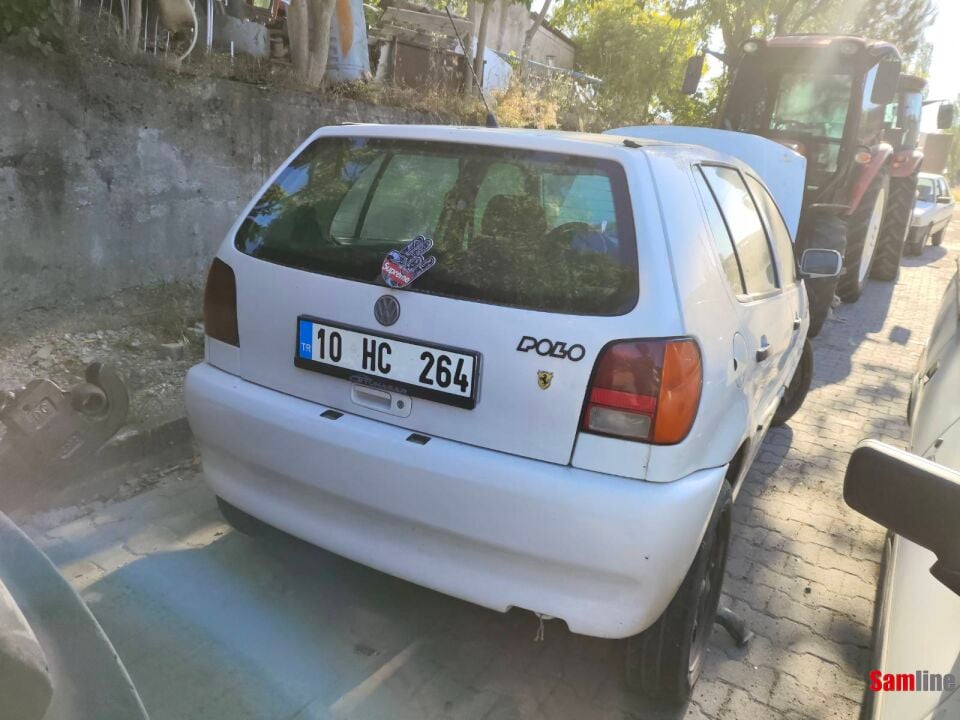 VOLKSWAGEN POLO 1.6 (1997 MODEL)