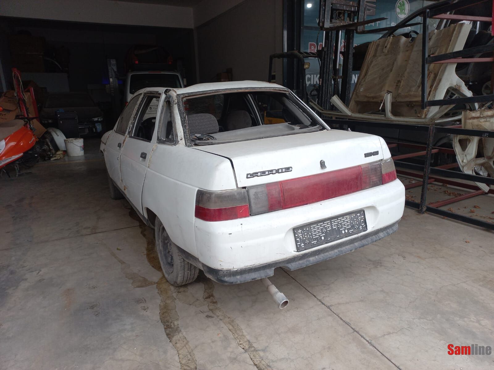 LADA VEGA 2110 1.5İ SEDAN (2000 MODEL)