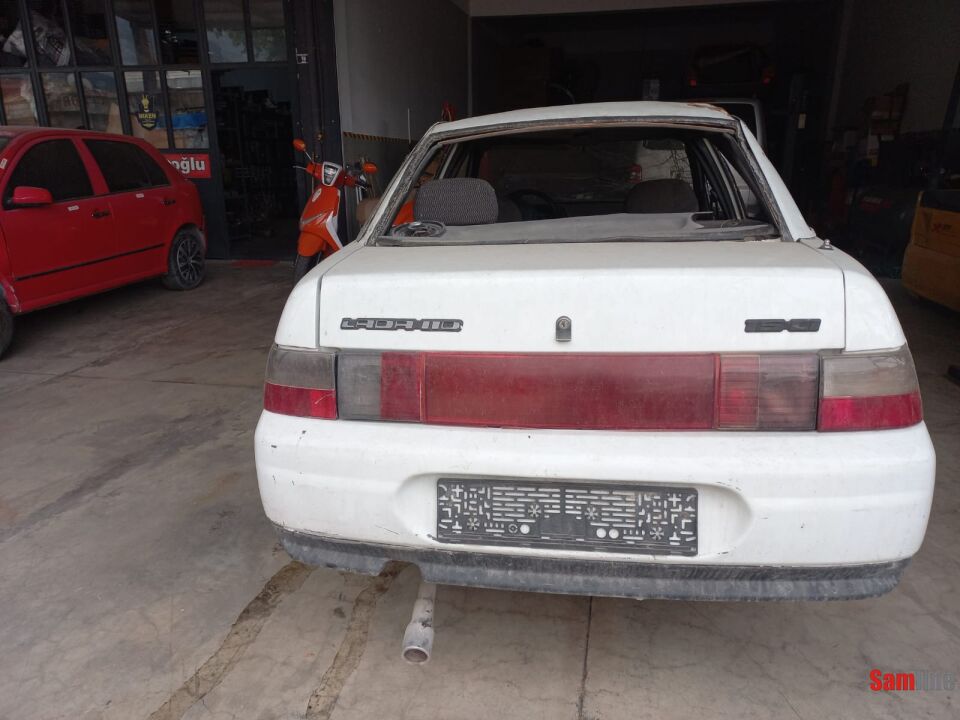 LADA VEGA 2110 1.5İ SEDAN (2000 MODEL)