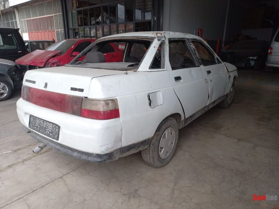 LADA VEGA 2110 1.5İ SEDAN (2000 MODEL)