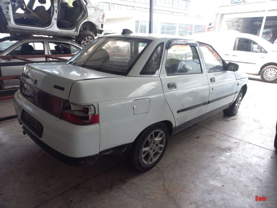 LADA VEGA 2110 1.5İ SEDAN (2000 MODEL)