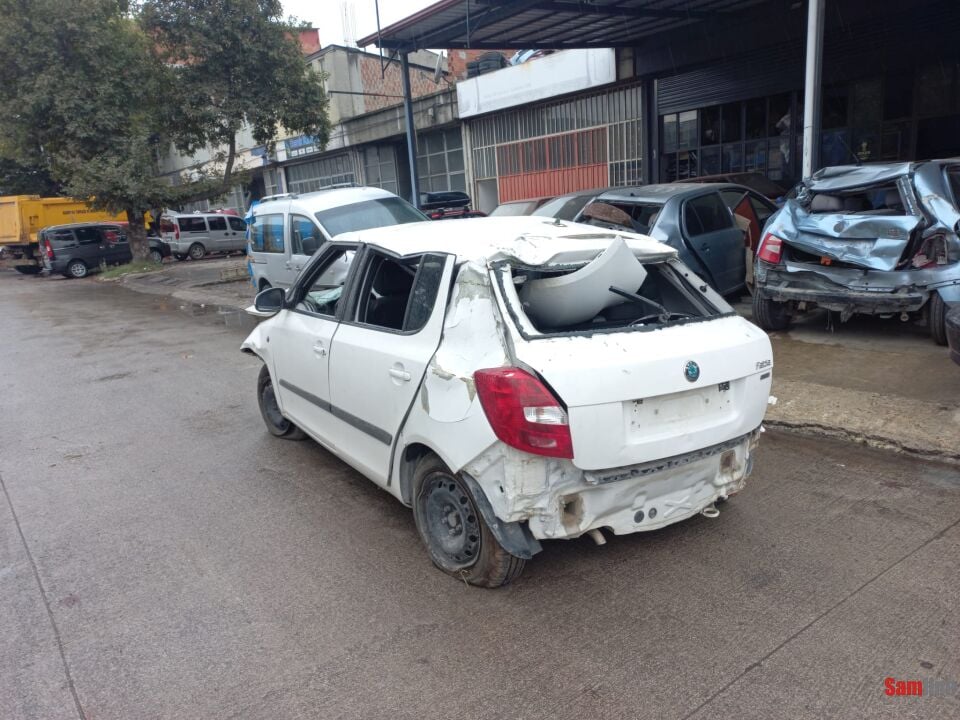 SKODA FABIA 1.2 AMBİANTE (2012 MODEL)
