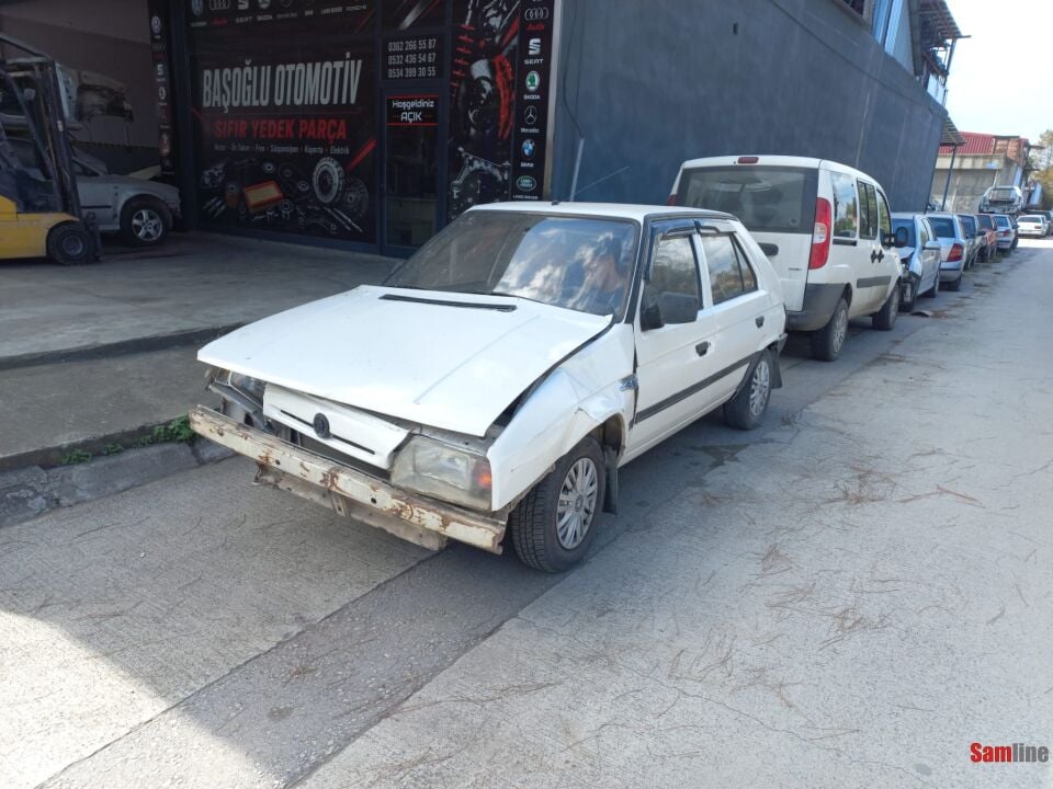 SKODA FAVORİT 1.3 135 LX (1994 MODEL)
