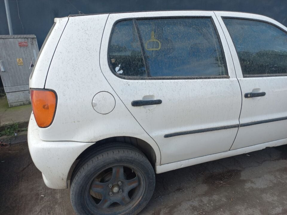 KAPI ARKA SAĞ VOLKSWAGEN POLO HB (1995-2001) 6N4833056C ÇIKMA
